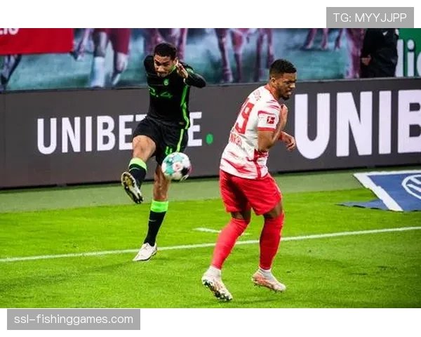 特写:莱比锡中场施拉格尔,如何在由攻转守瞬间承担起第一道“盯人屏障”职责 特写:莱比锡中场施拉格尔,如何在由攻转守瞬间承担起第一道“盯人屏障”职责